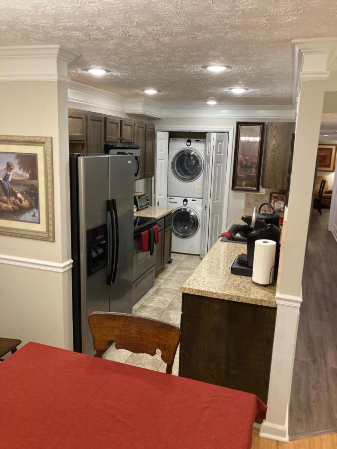 Spacious 3 Bedroom 2 Bath Condo Close To Five-Points In Athens Kültér fotó